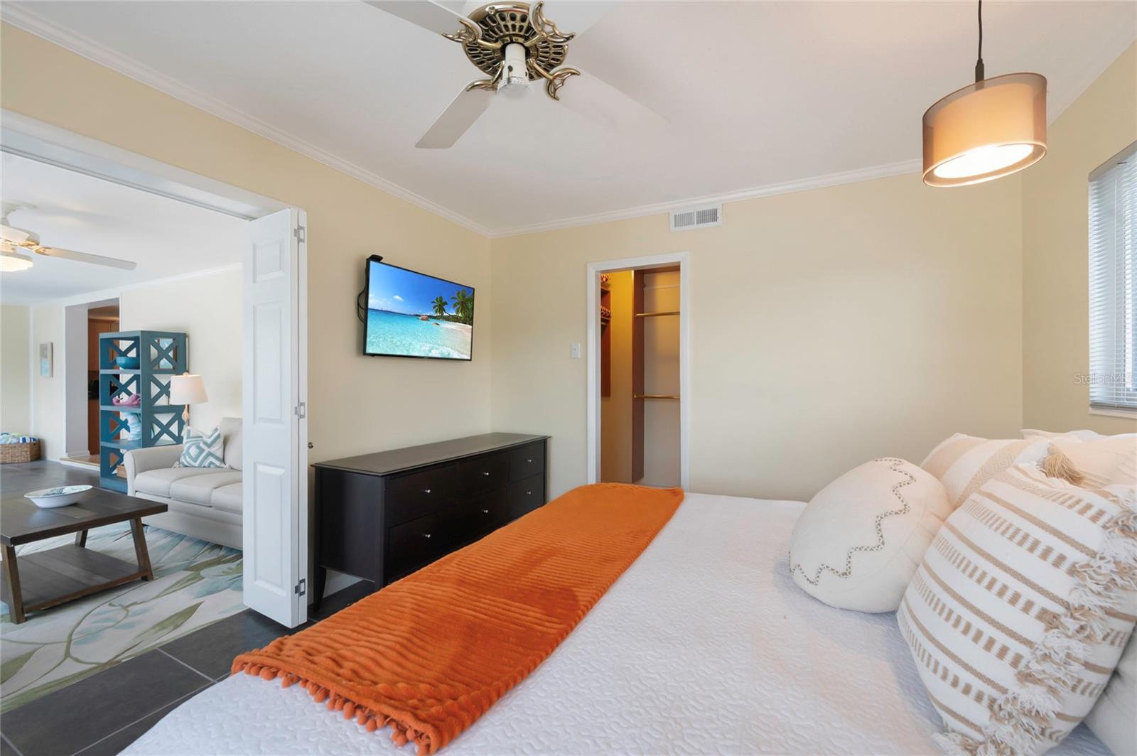4223 ROYAL PALM DR