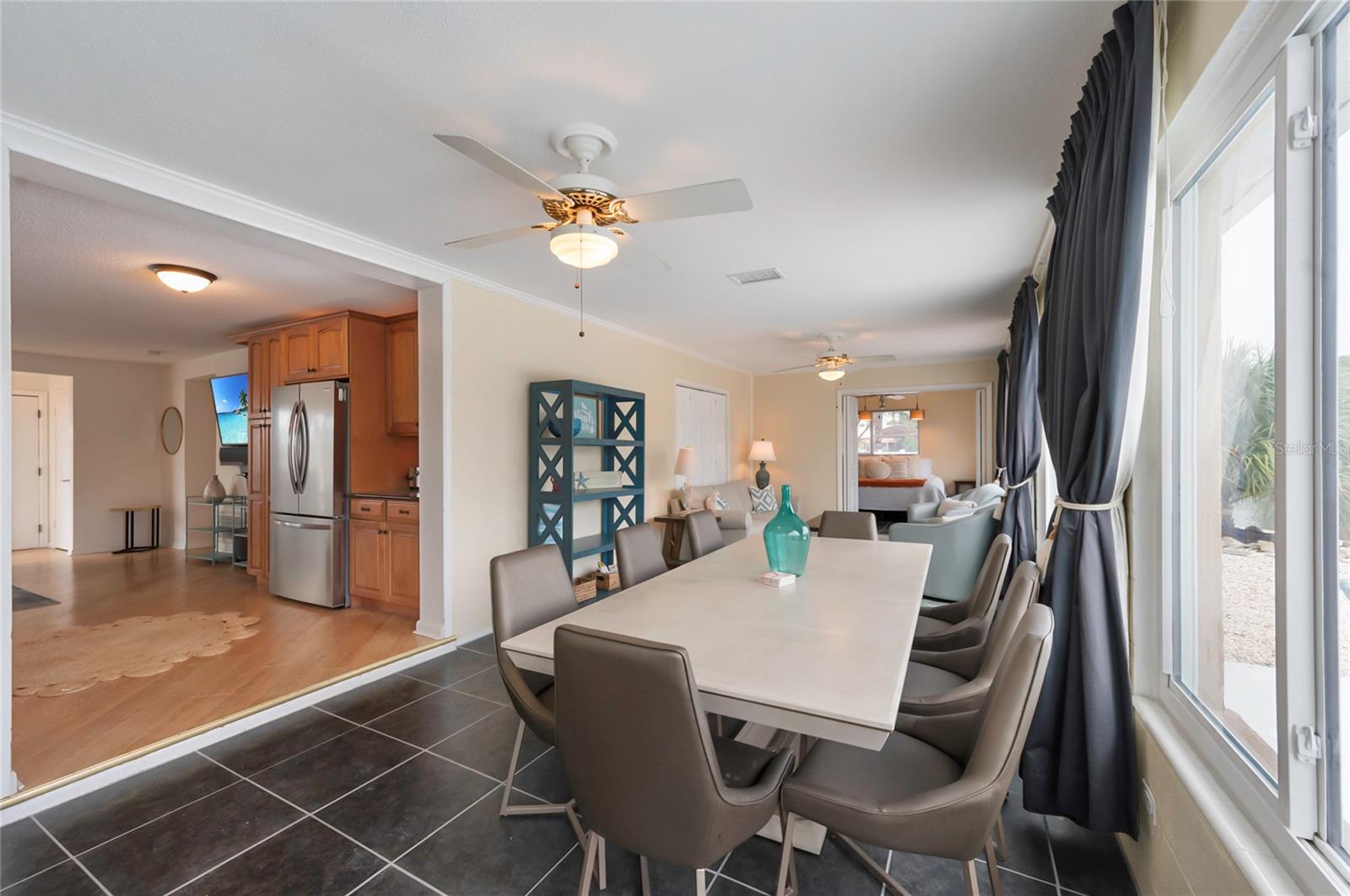 4223 ROYAL PALM DR