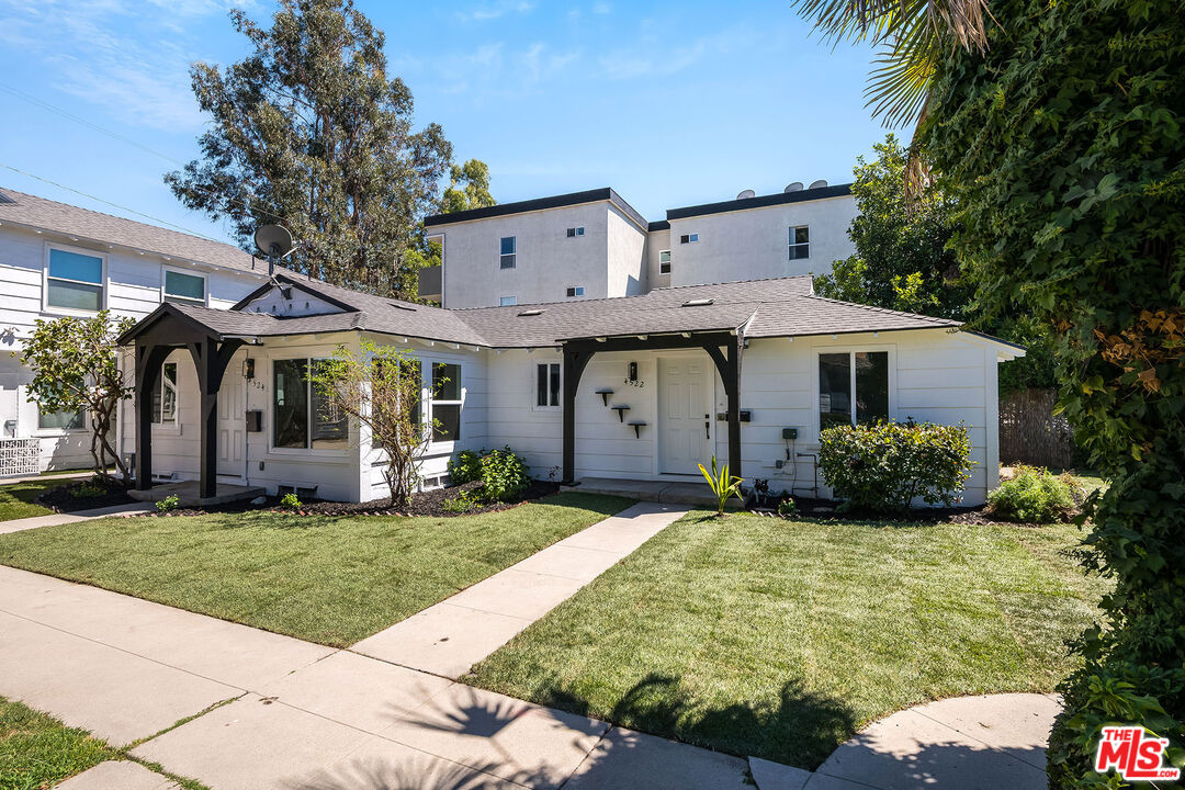 4524 Laurel Canyon Blvd