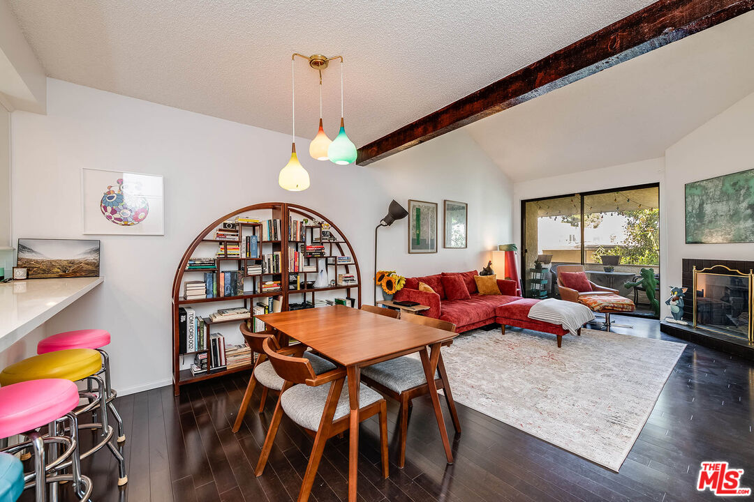 3480 Barham Blvd Unit: 326