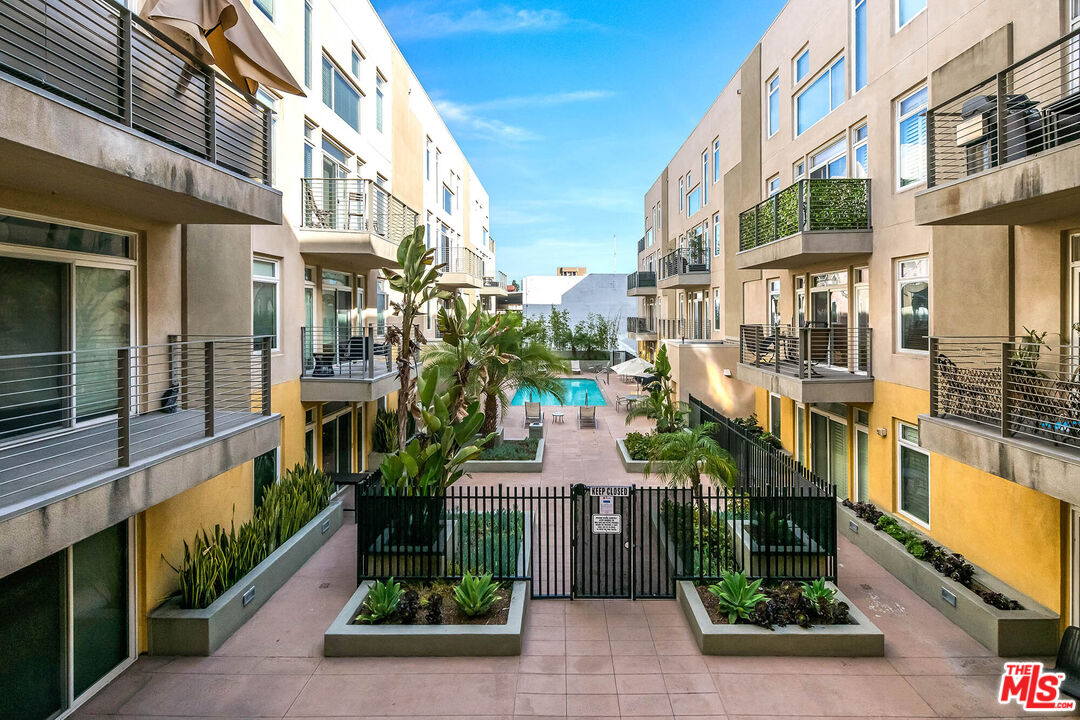 250 N First St Unit: 436