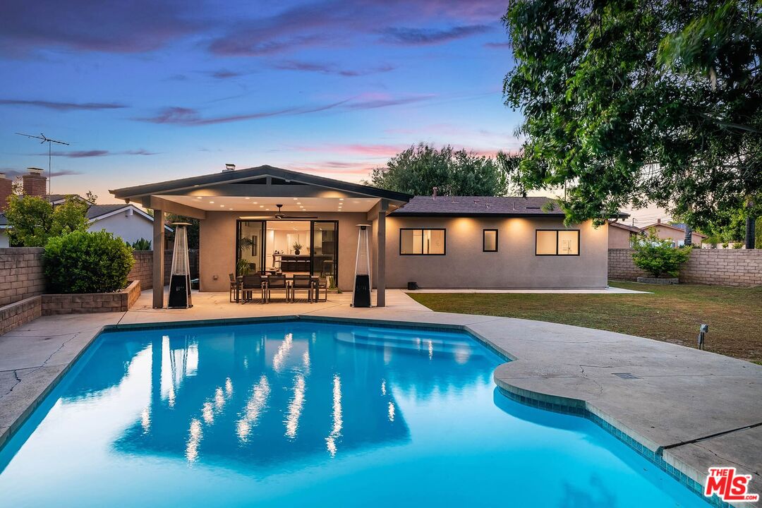 17150 Vintage St