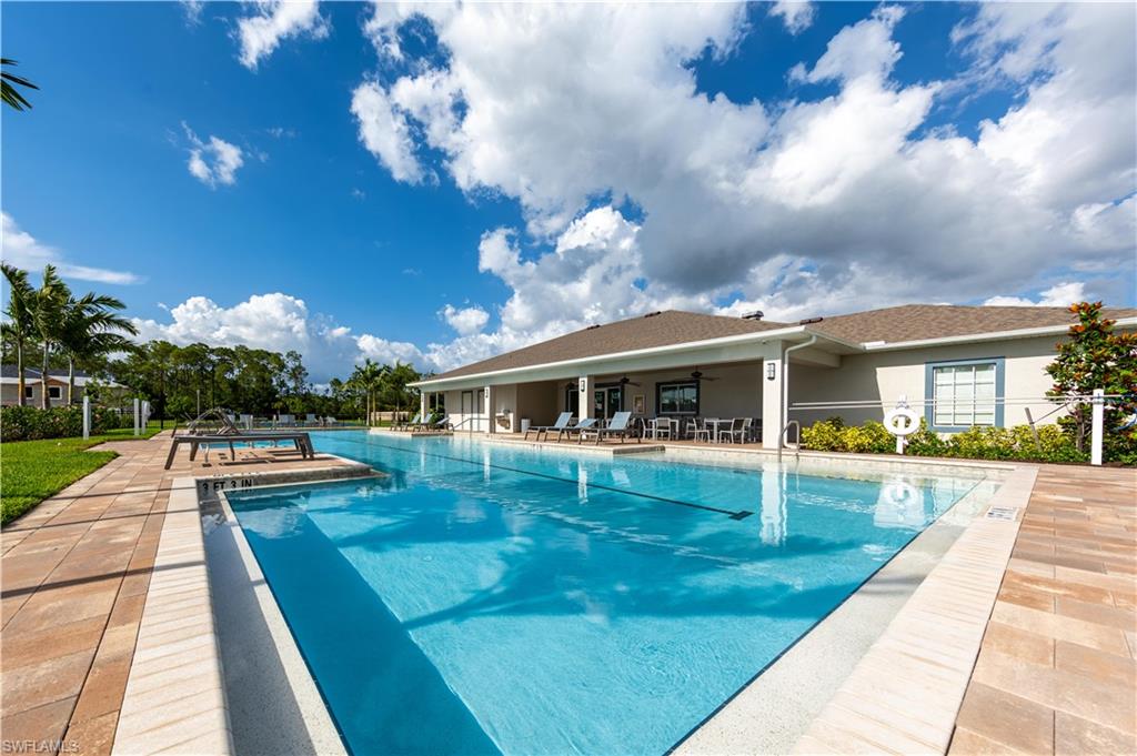 15229 Wildflower CIR