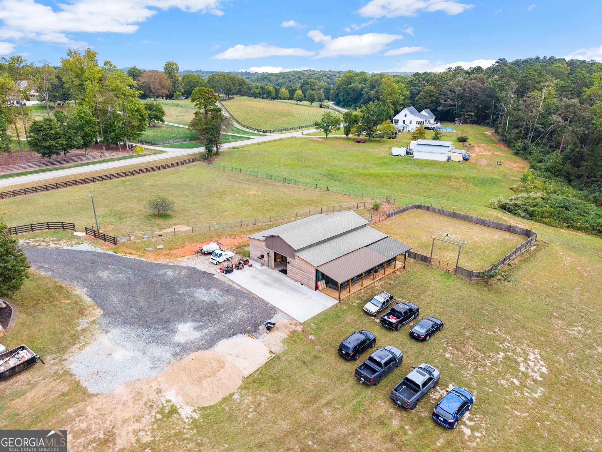 6147 Dahlonega Highway