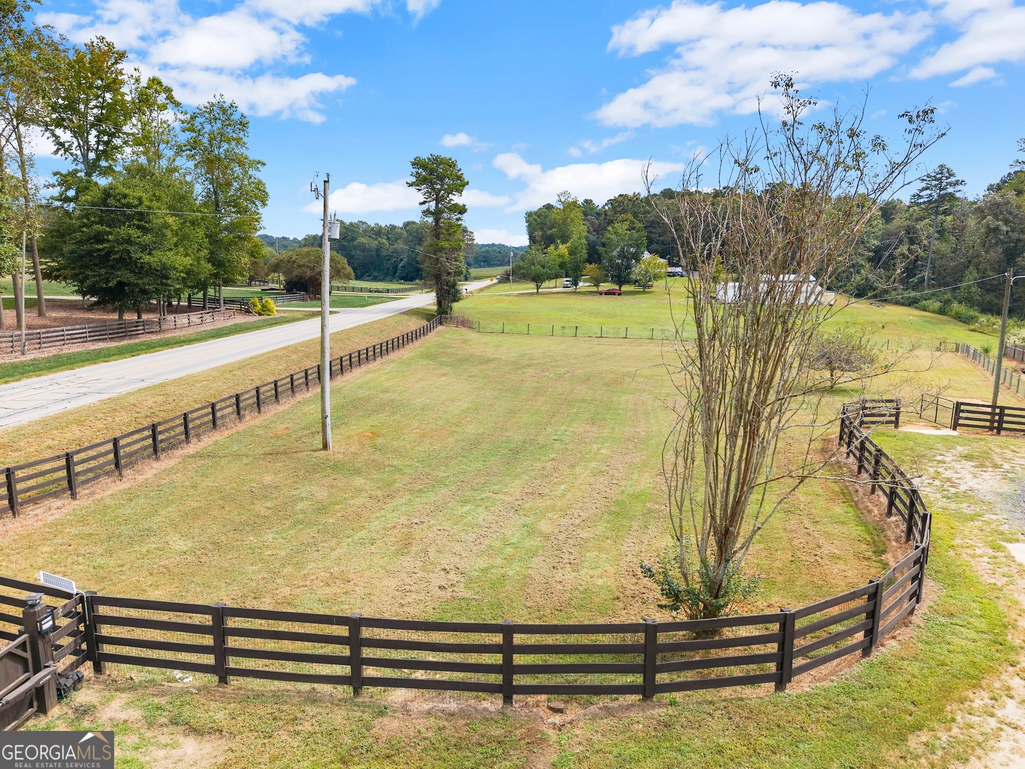 6147 Dahlonega Highway