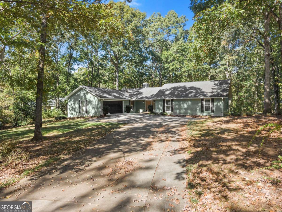 2856 Woodbriar Drive