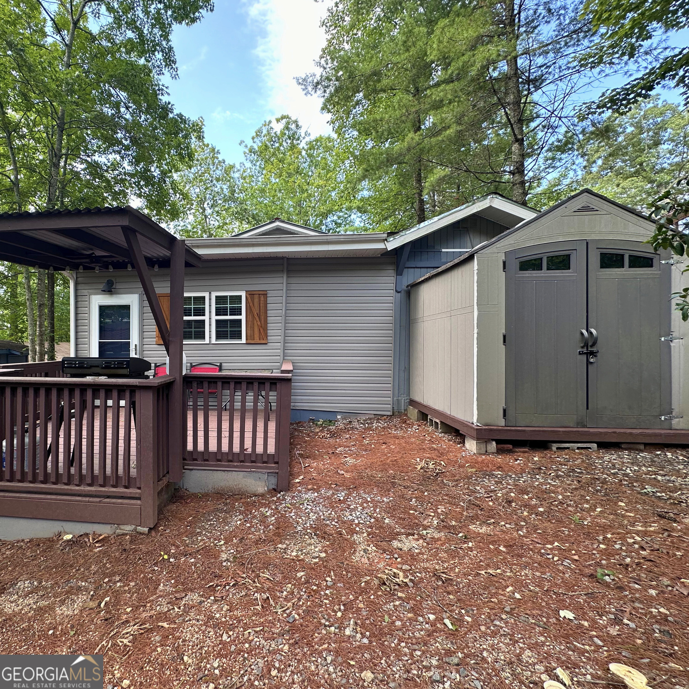 77 Hollow Log Path, Cleveland