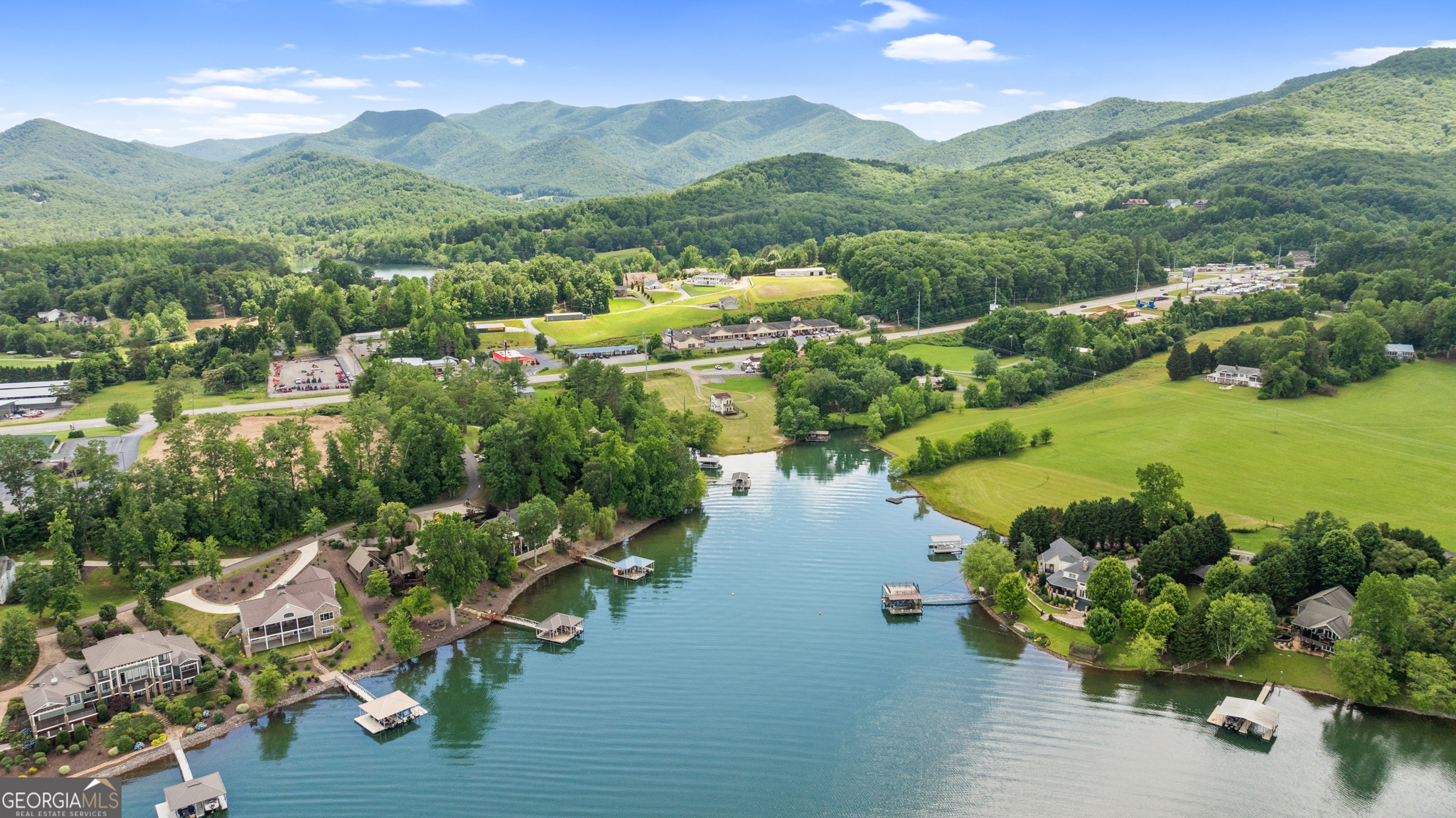 1586 US HWY 76, Hiawassee