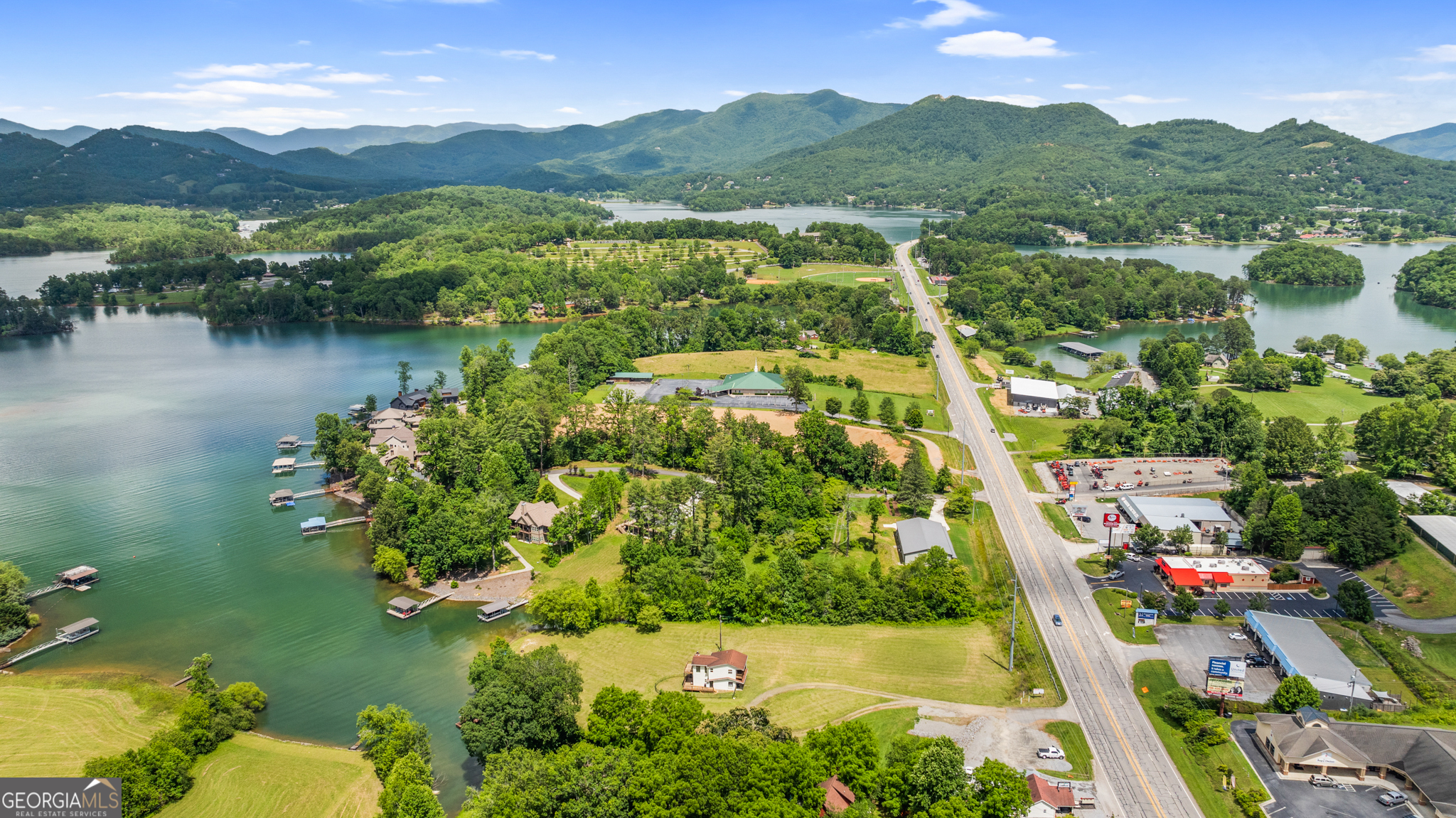 1586 US HWY 76, Hiawassee