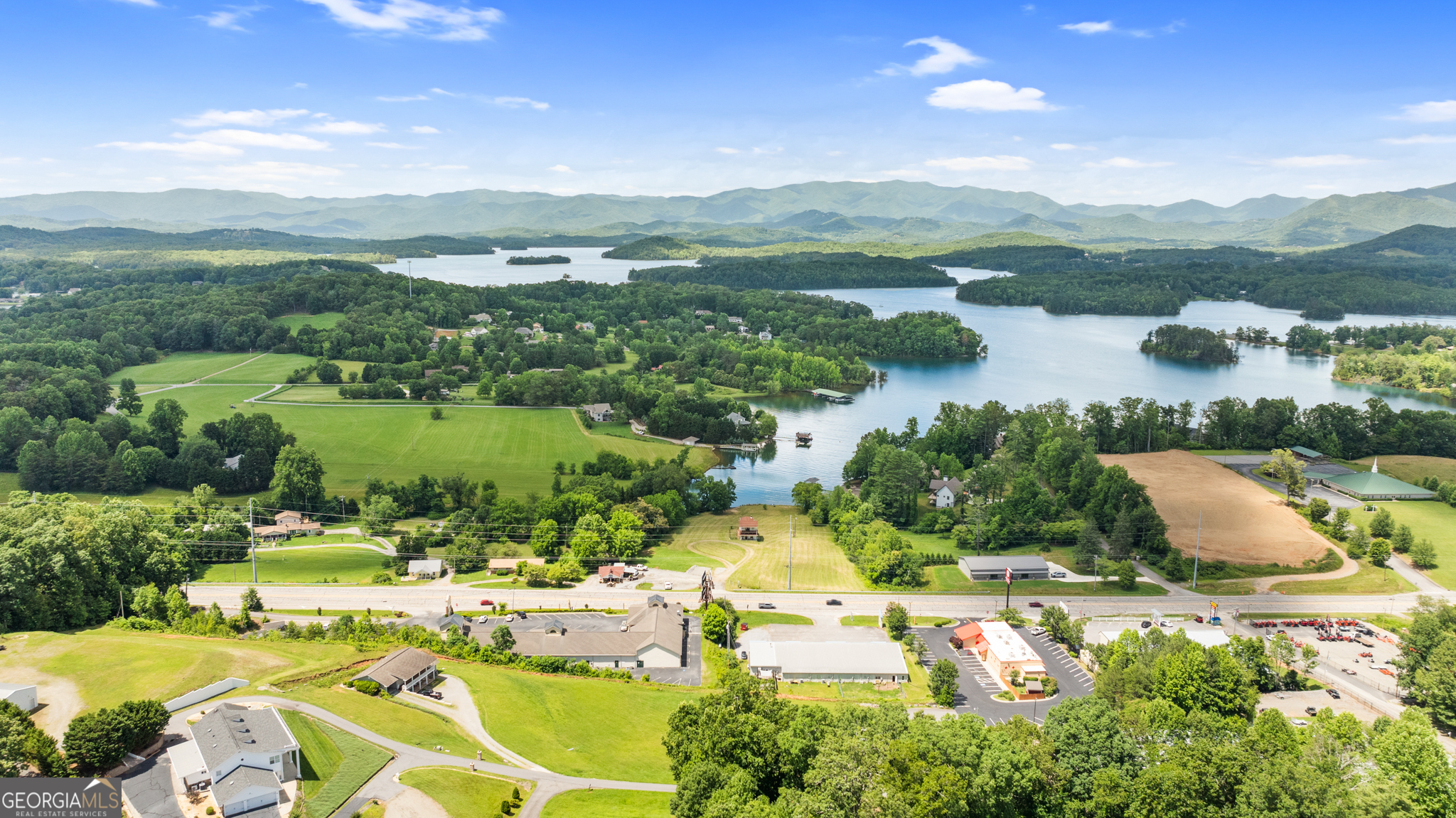 1586 US HWY 76, Hiawassee