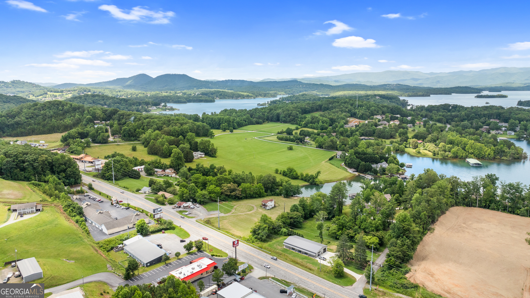 1586 US HWY 76, Hiawassee