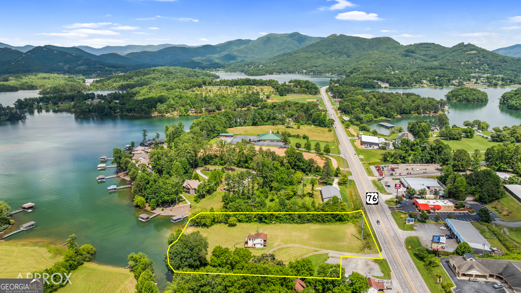 1586 US HWY 76, Hiawassee