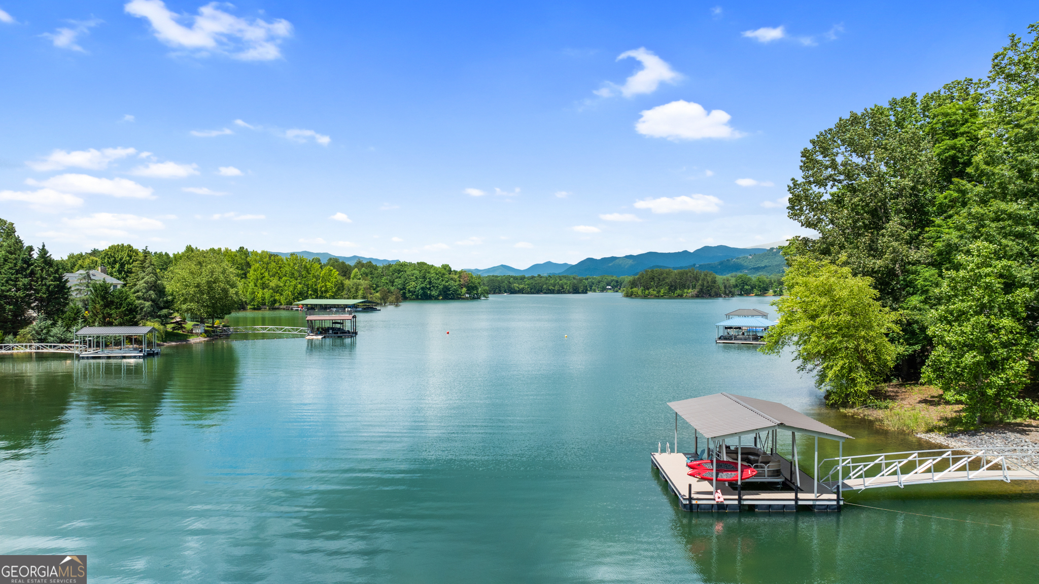 1586 US HWY 76, Hiawassee