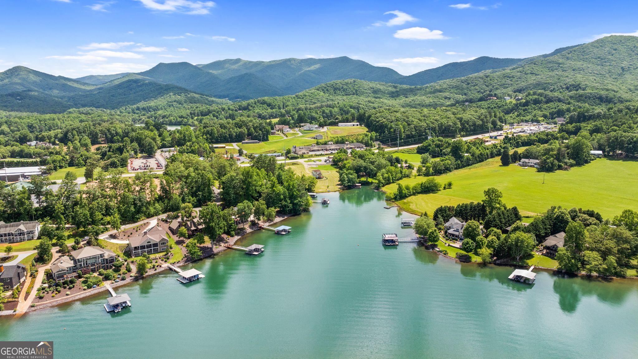 1586 US HWY 76, Hiawassee