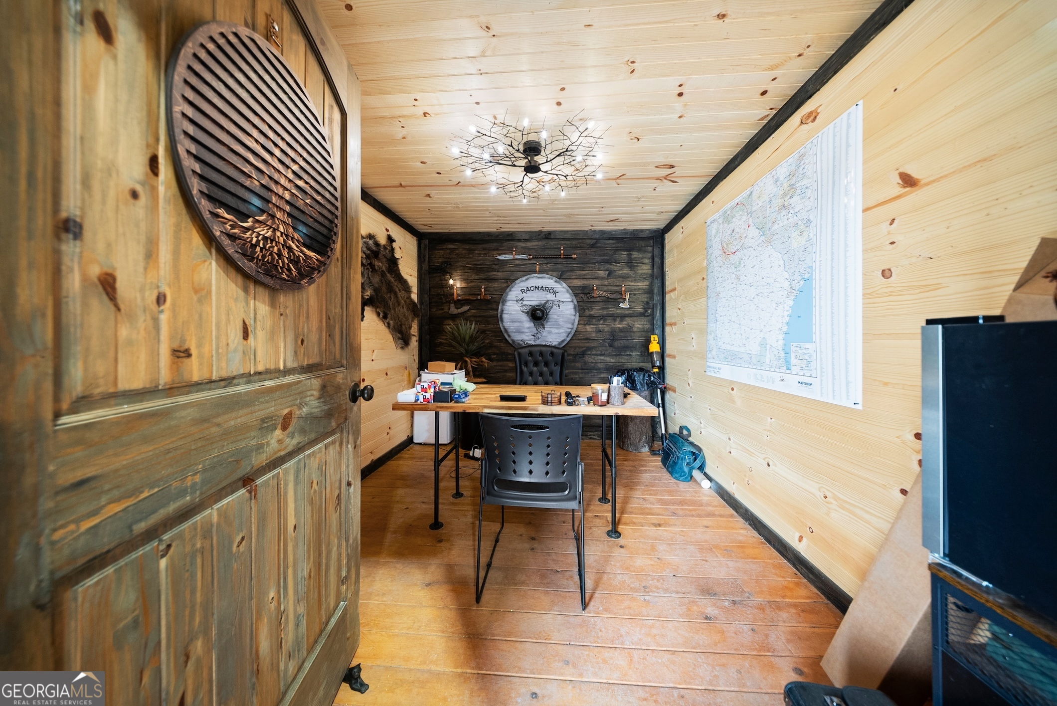 6147 Dahlonega Highway