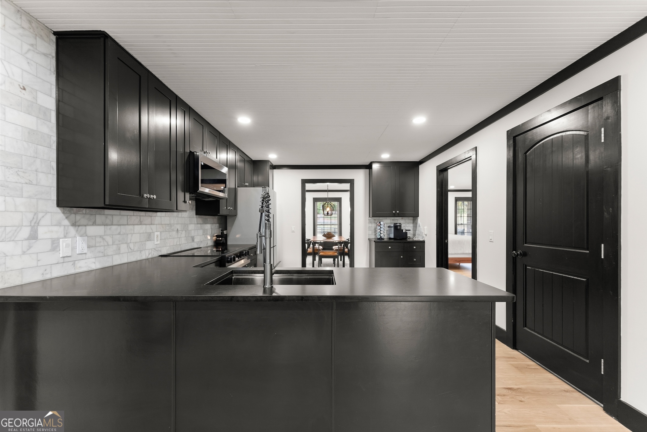 6147 Dahlonega Highway