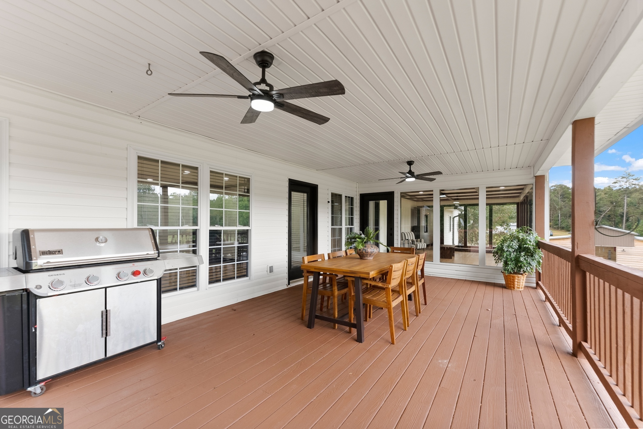 6147 Dahlonega Highway