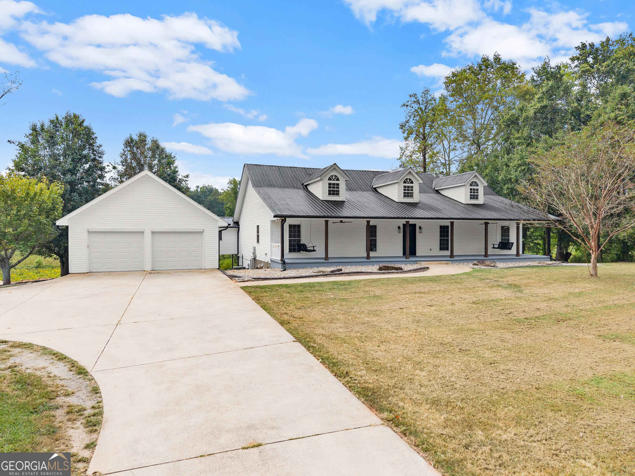 6147 Dahlonega Highway