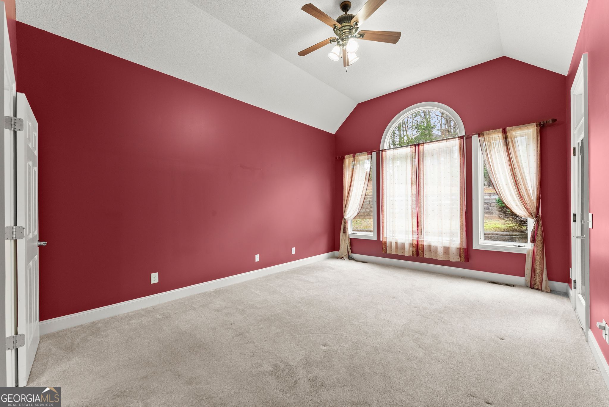 777 Oak Pointe Drive