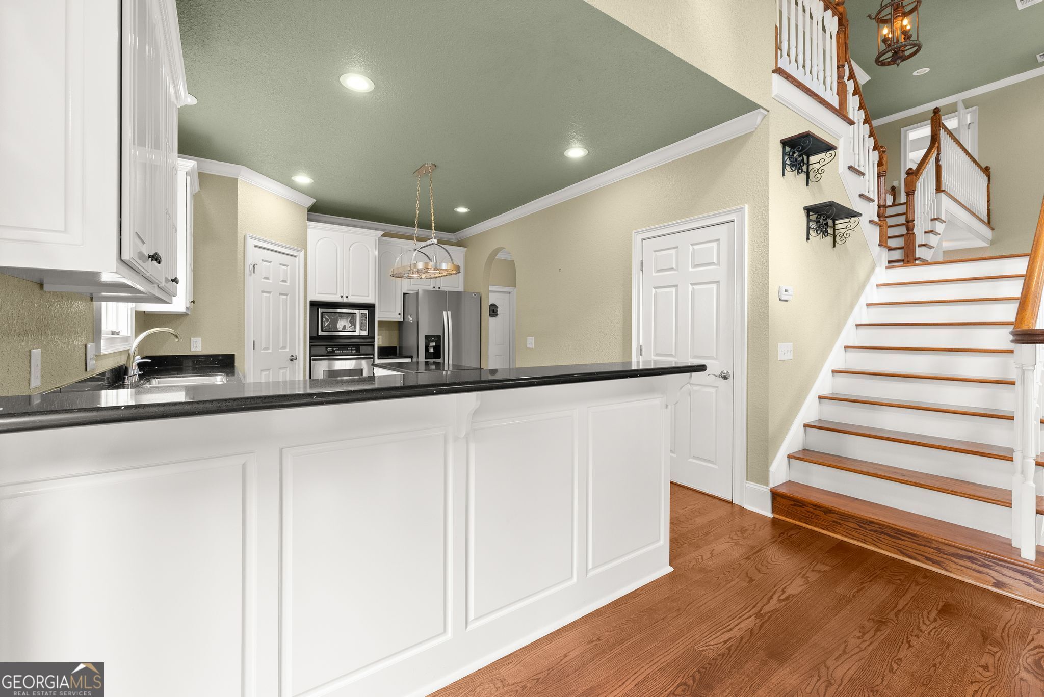 777 Oak Pointe Drive