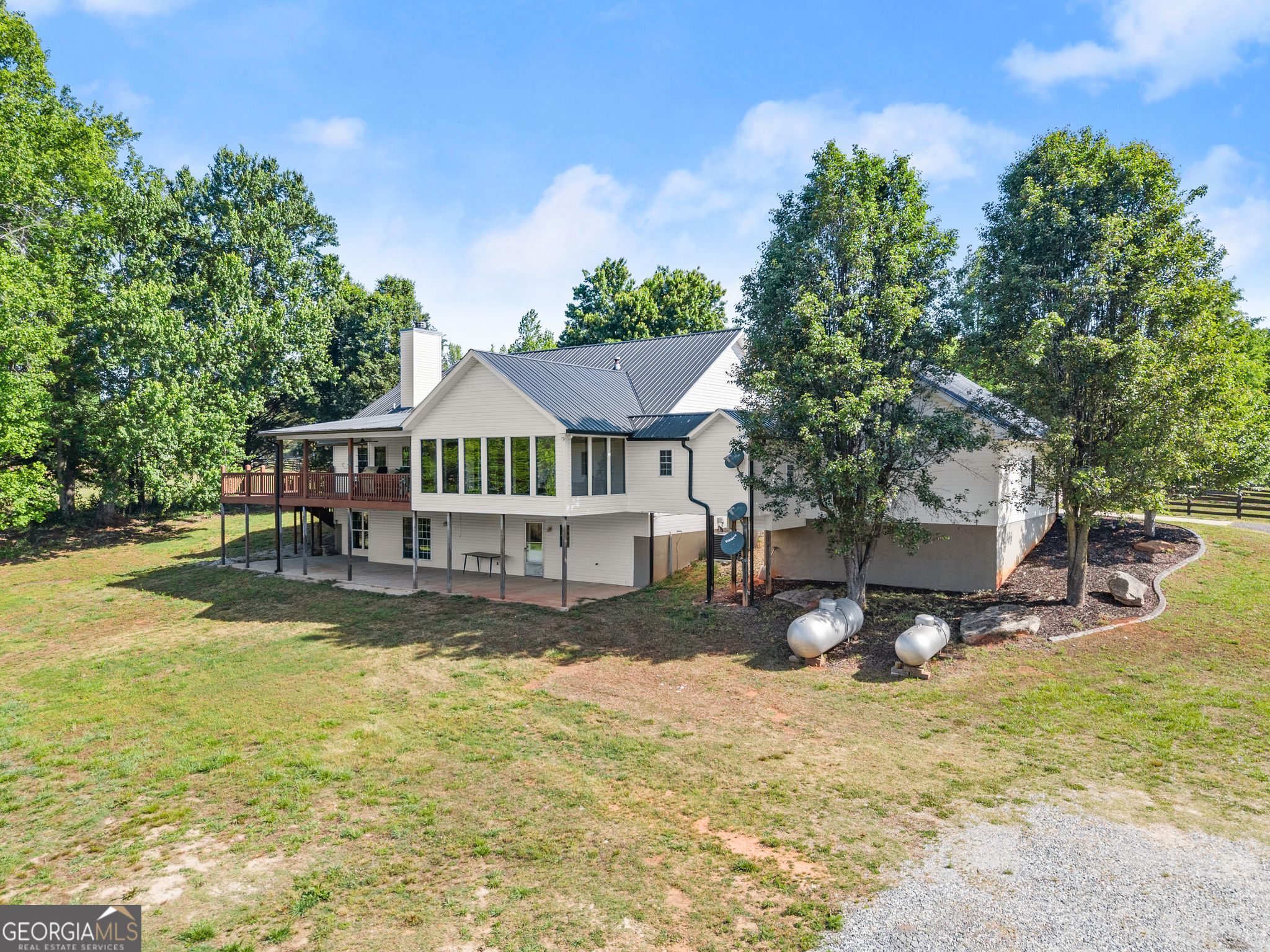 6147 Dahlonega Highway