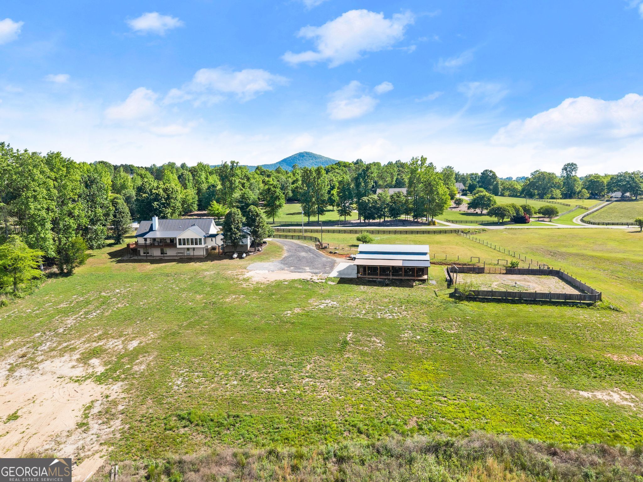 6147 Dahlonega Highway