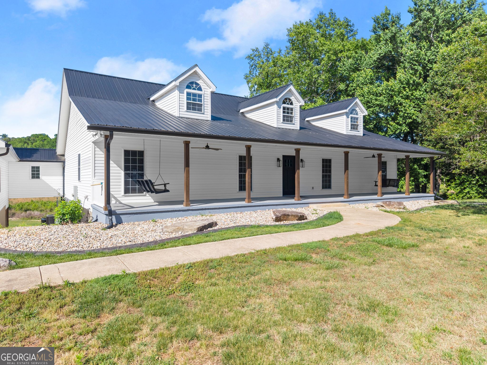 6147 Dahlonega Highway