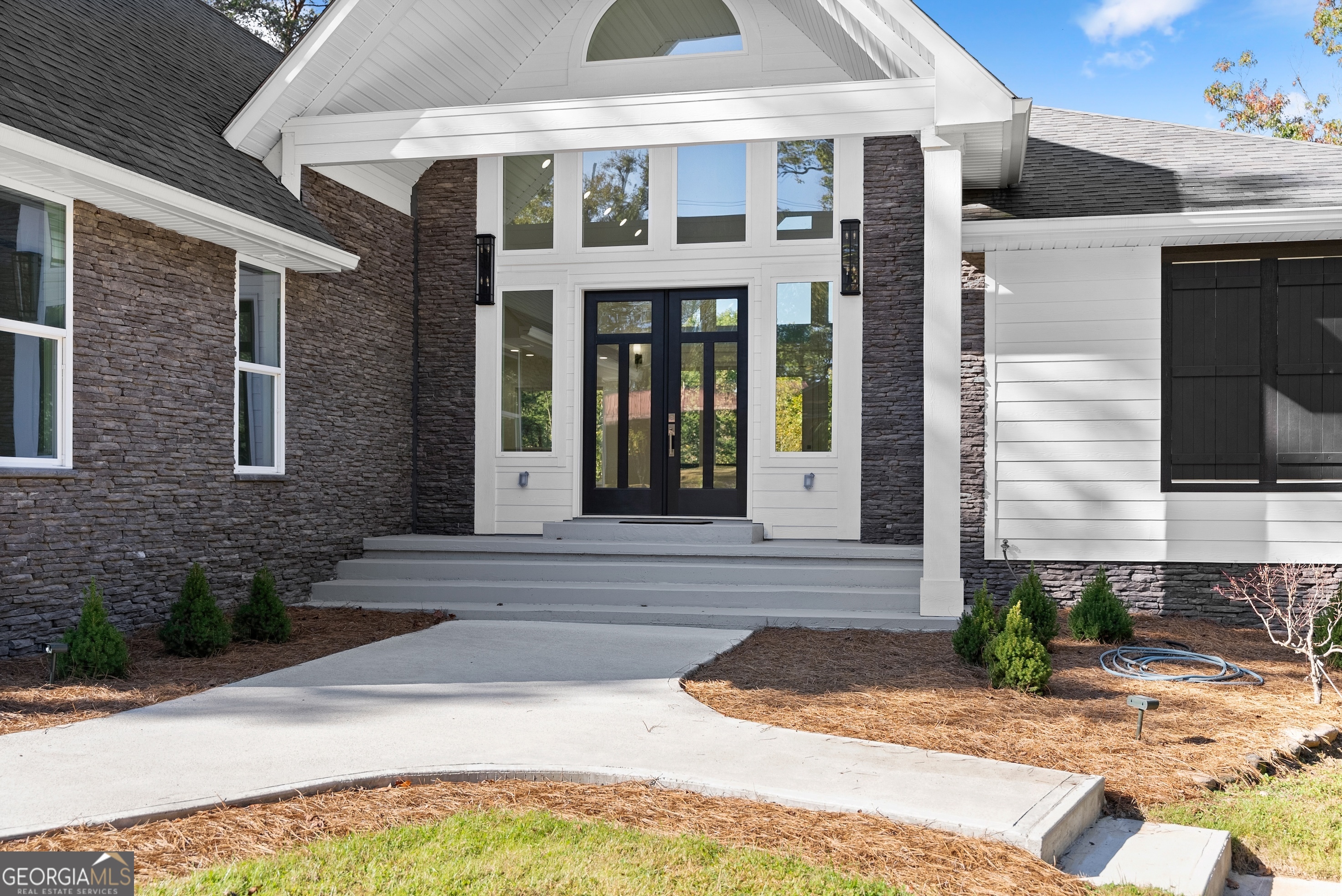 2123 Goat Neck Road