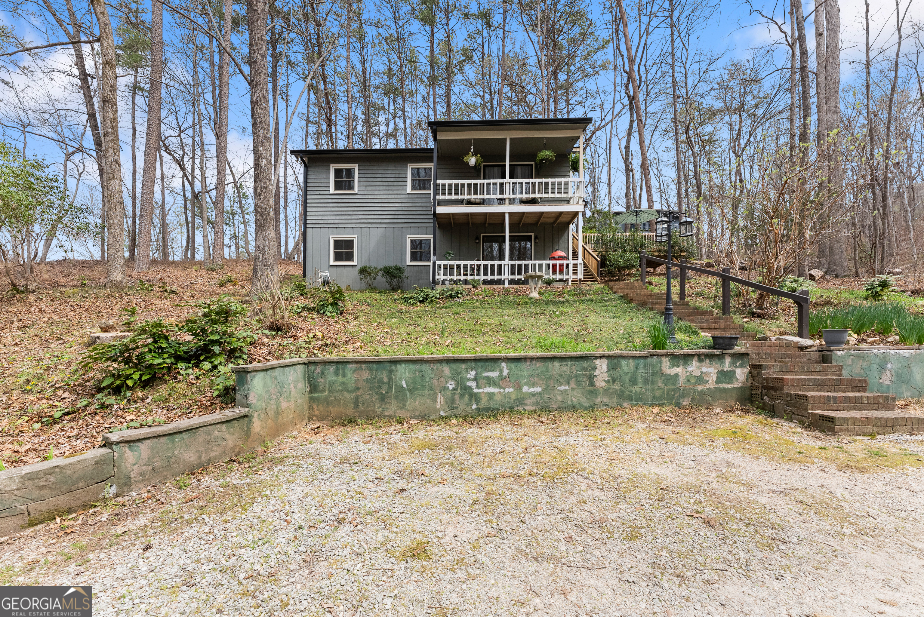 426 Skyview Circle