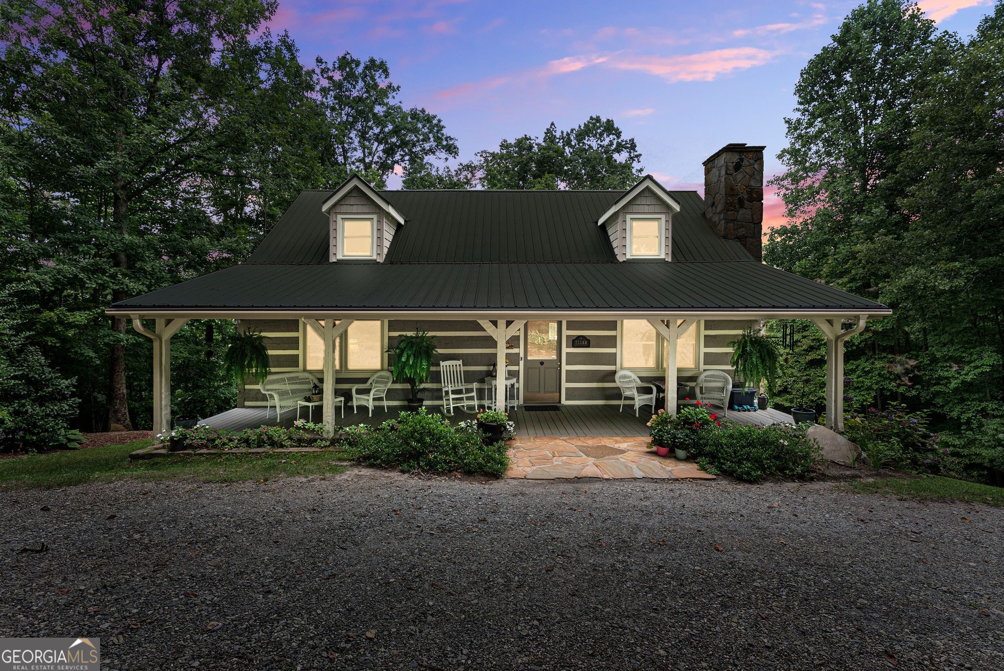 481 Leona Lane