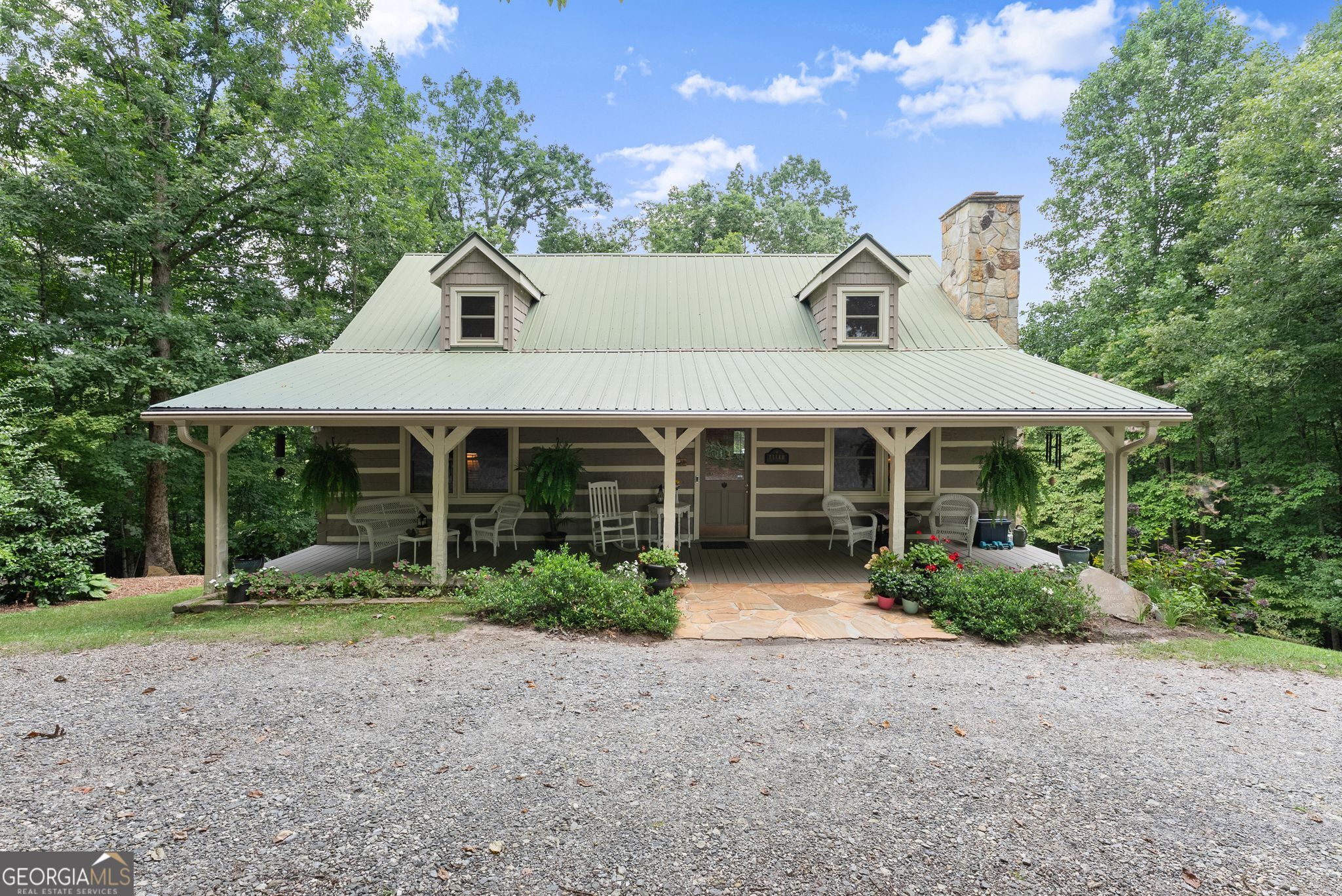 481 Leona Lane
