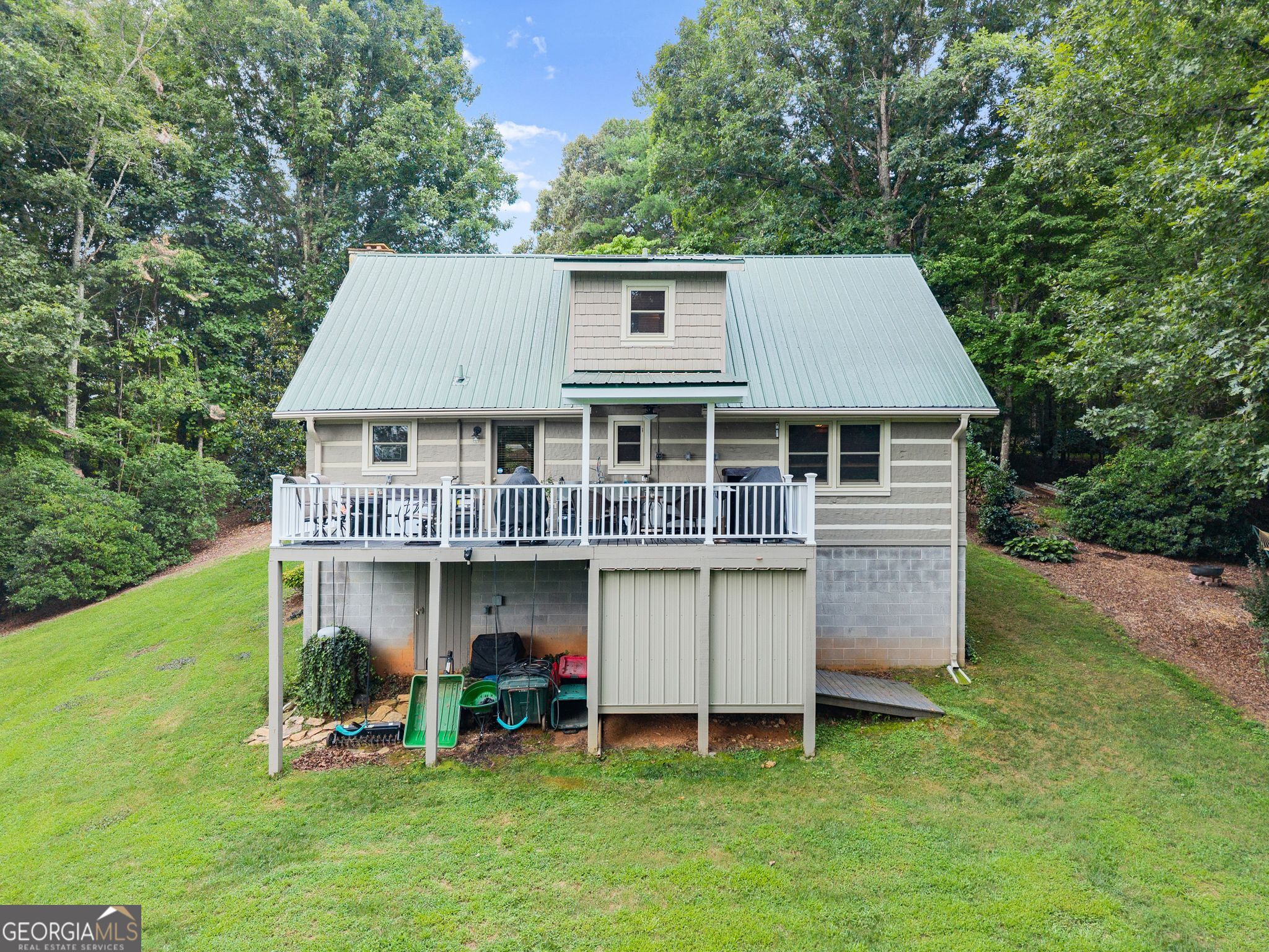481 Leona Lane