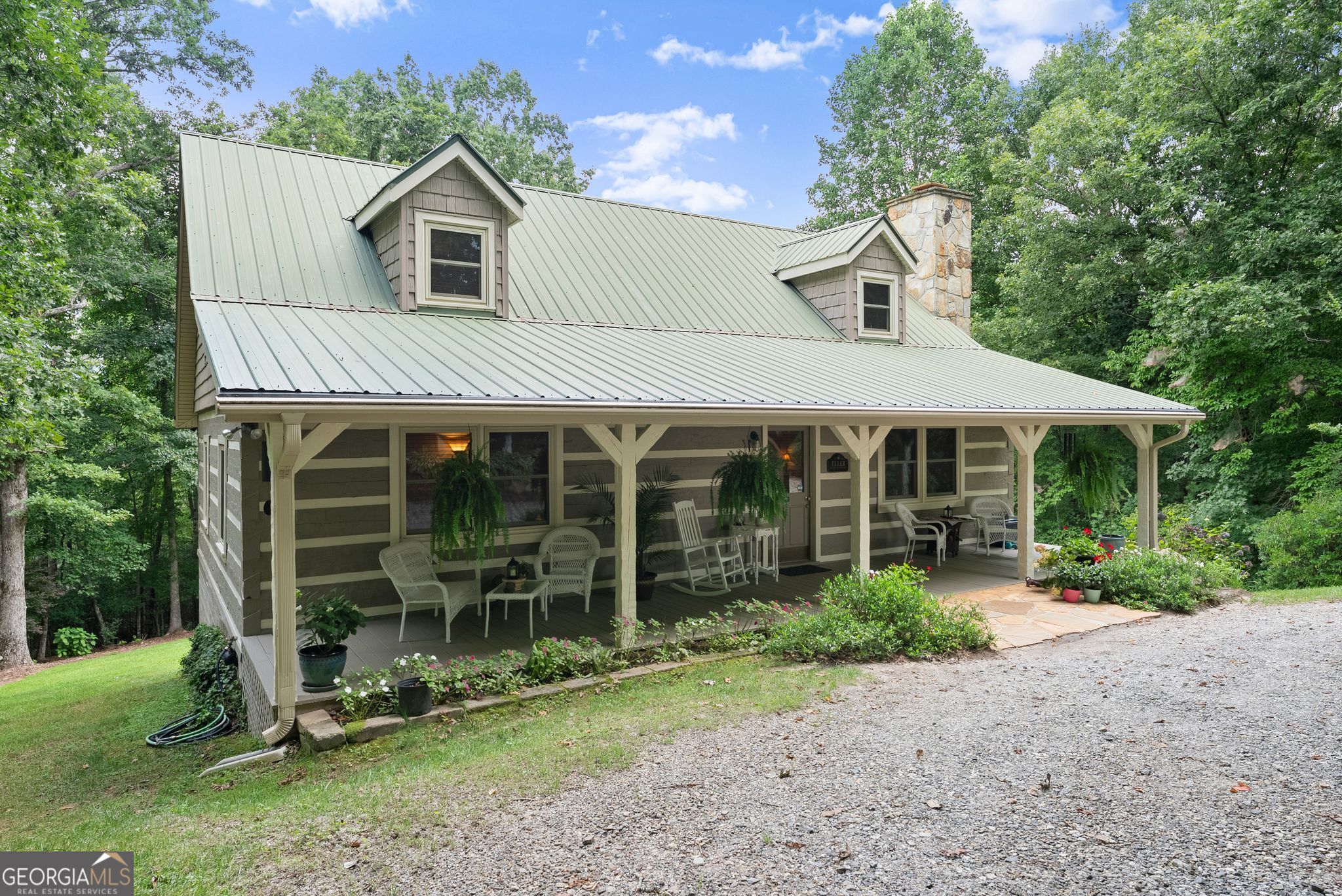 481 Leona Lane