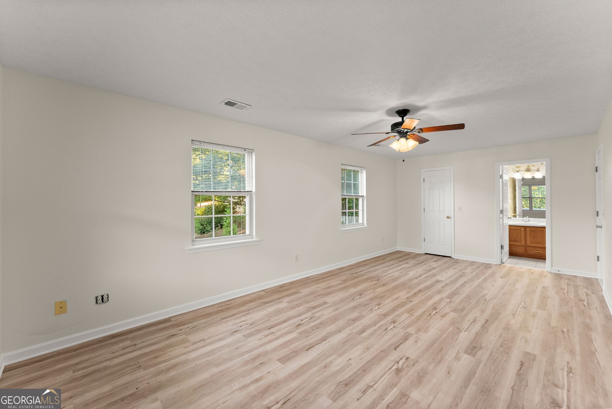 35 Clara Bell Drive