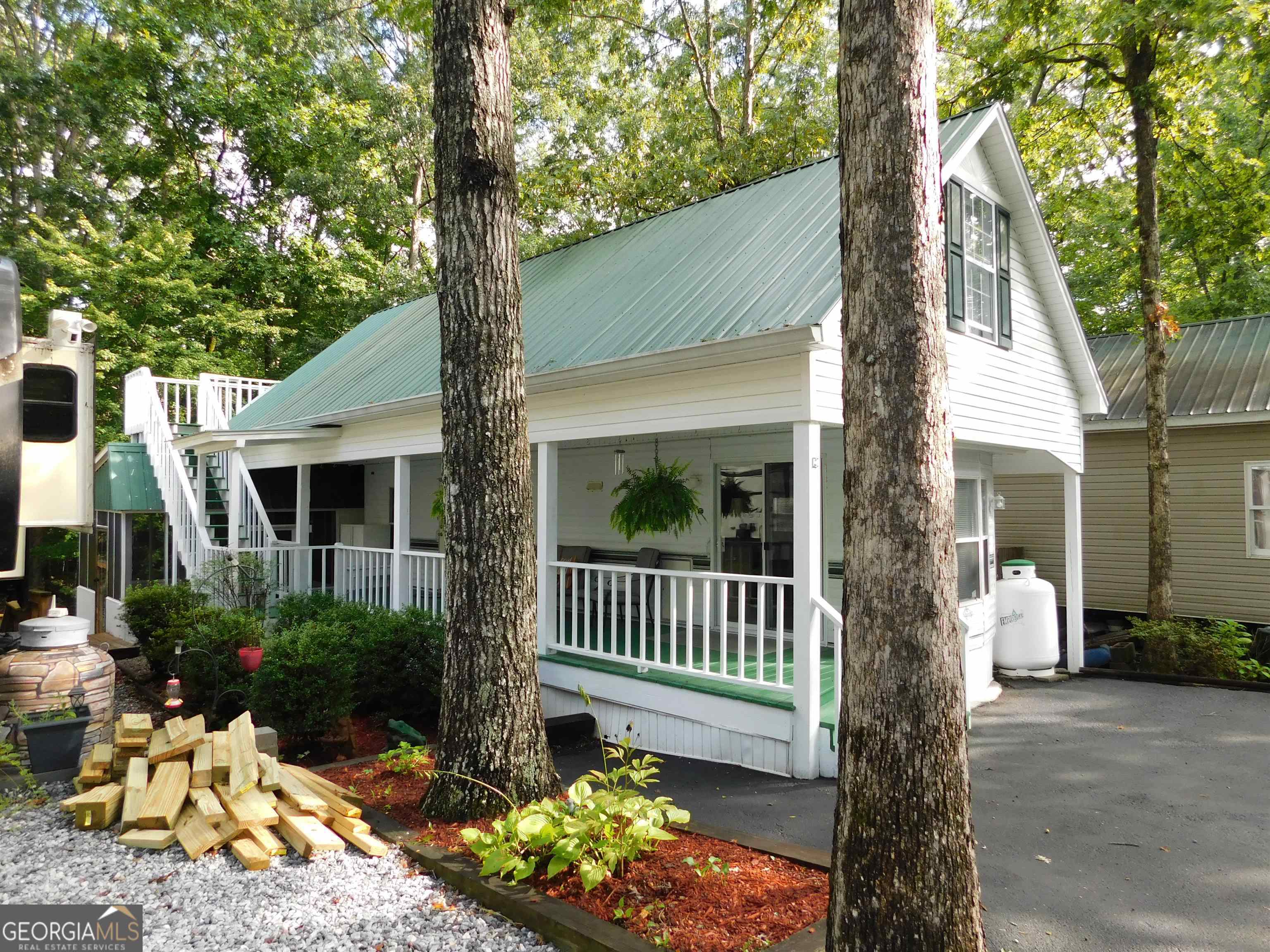 27 Mountain Park Boulevard