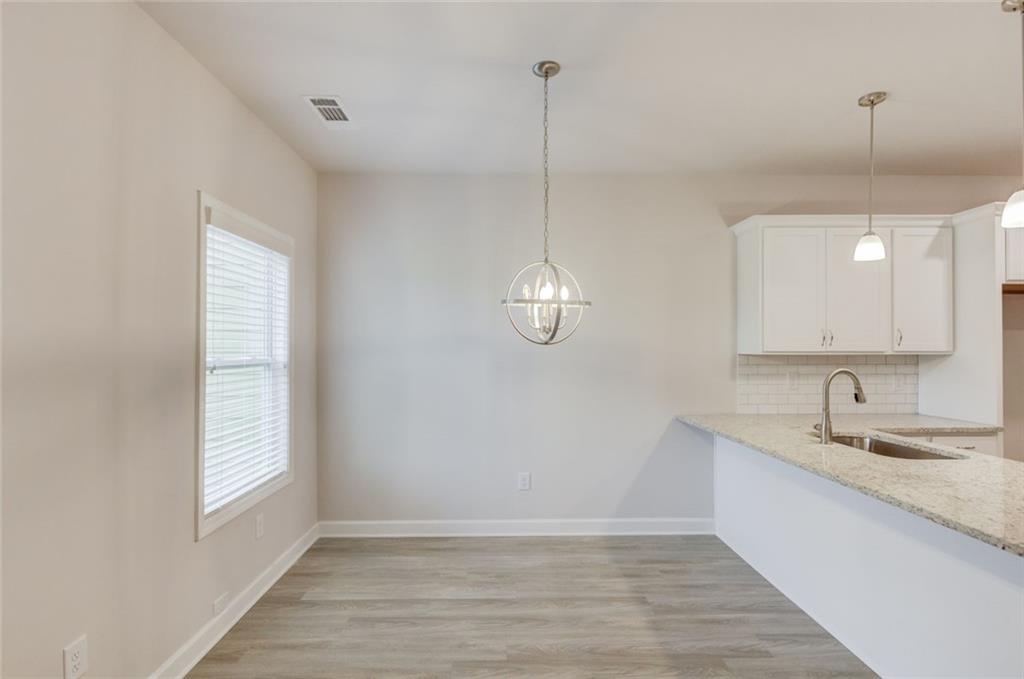 6330 Pine Ridge Point