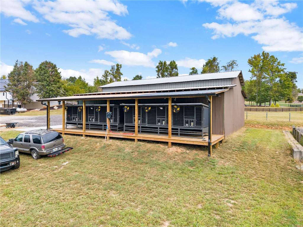 6147 Dahlonega Highway