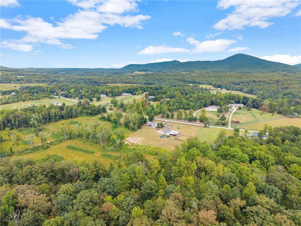 6147 Dahlonega Highway