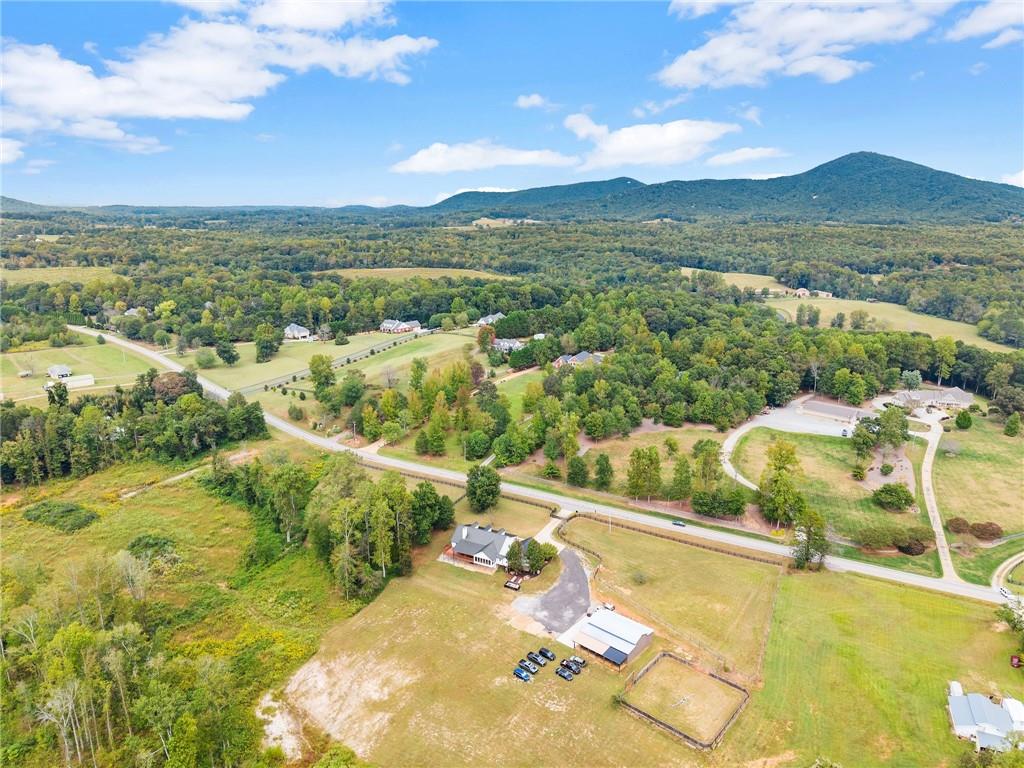 6147 Dahlonega Highway