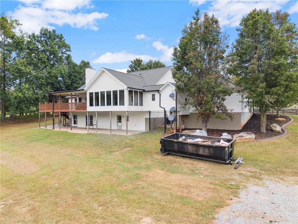 6147 Dahlonega Highway