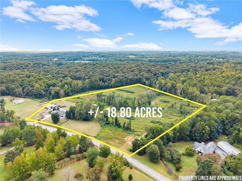 6147 Dahlonega Highway