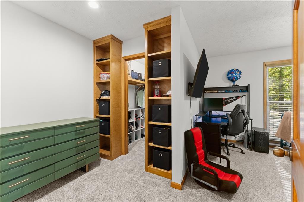 2856 Woodbriar Drive