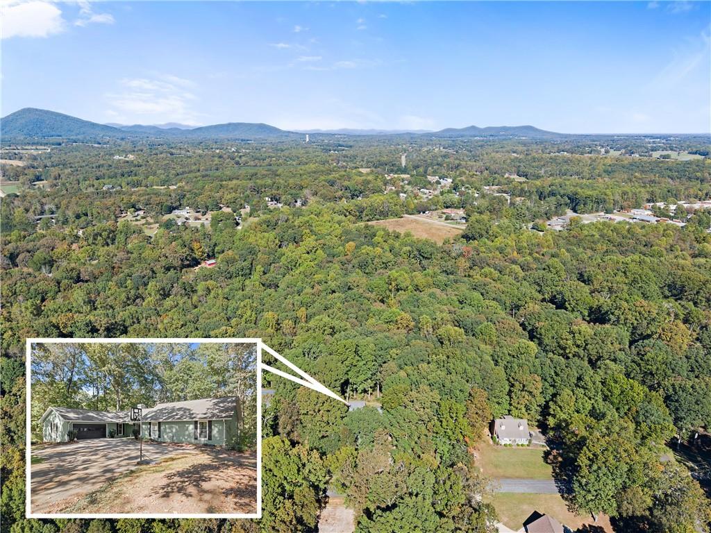 2856 Woodbriar Drive