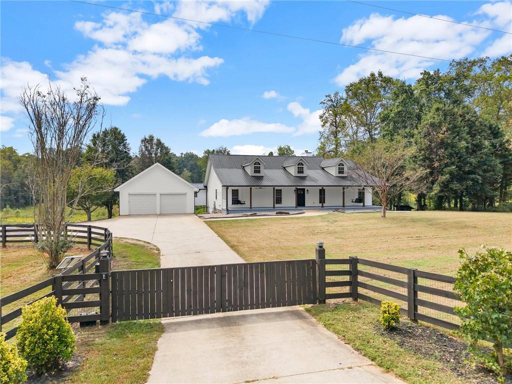 6147 Dahlonega Highway