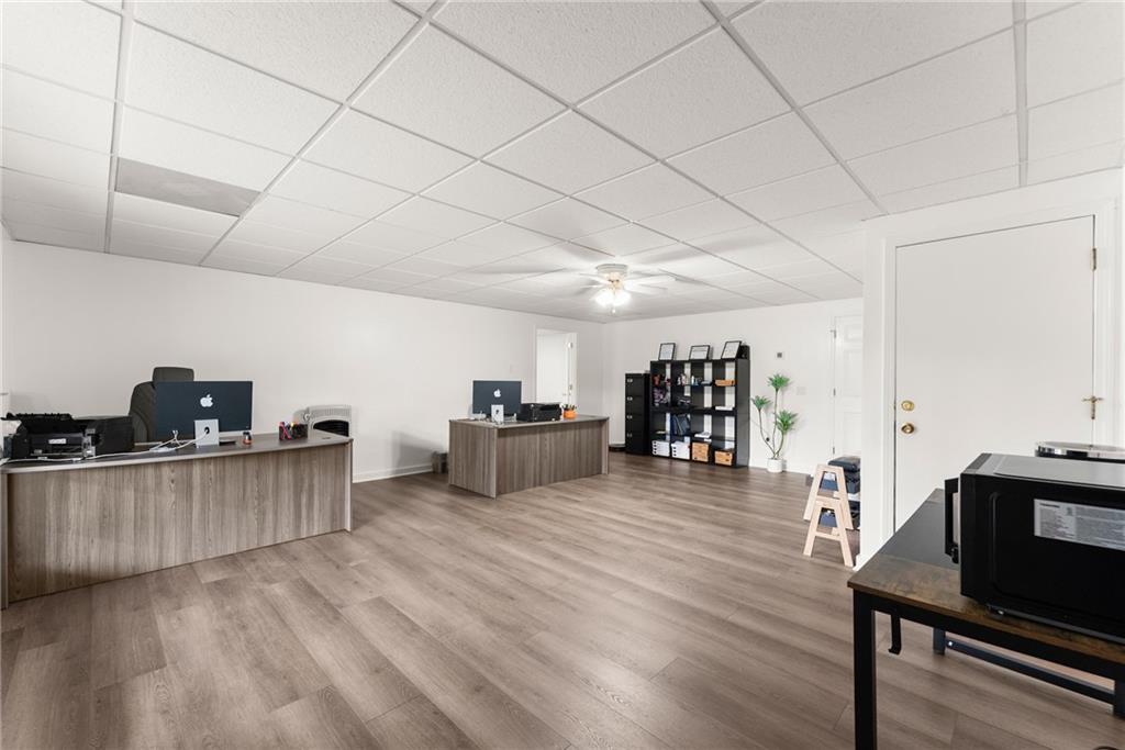 6147 Dahlonega Highway