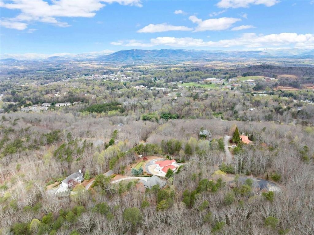 777 Oak Pointe Drive