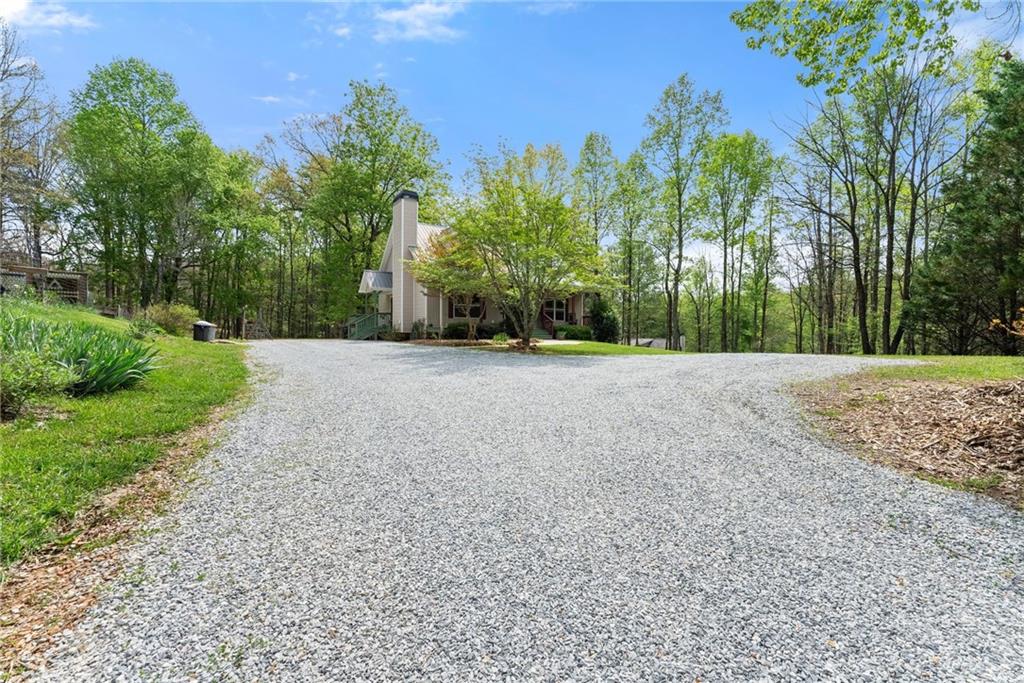 656 Stanley Nix Road