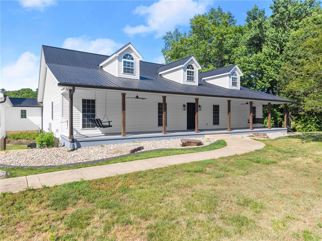 6147 Dahlonega Highway