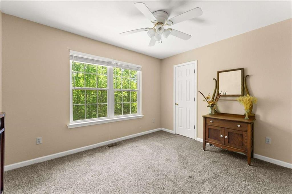 162 Greenview Court