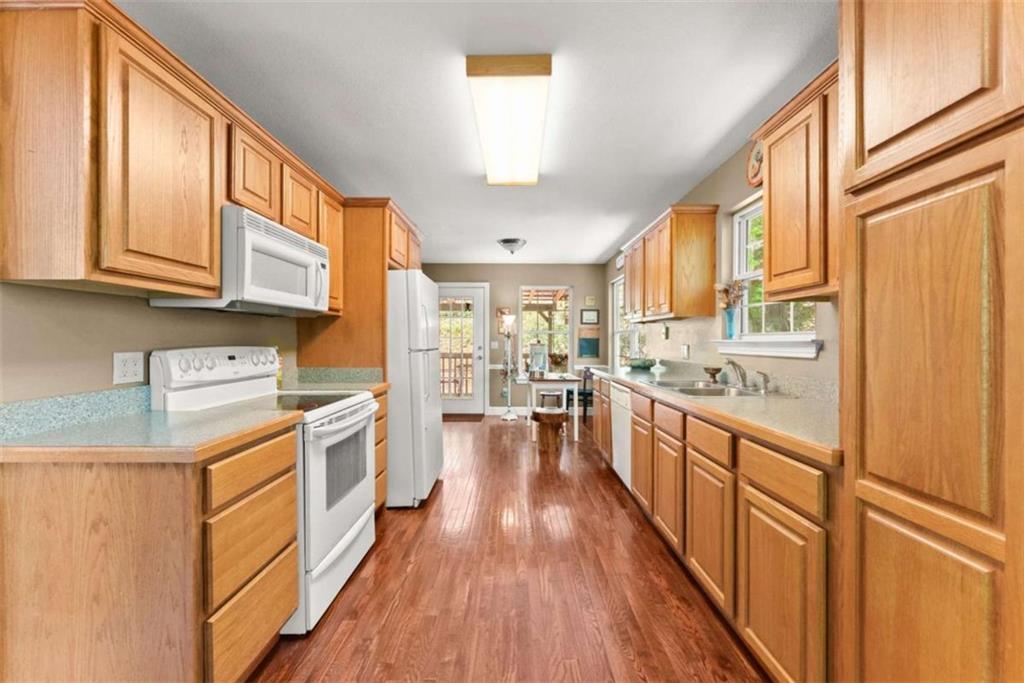 162 Greenview Court